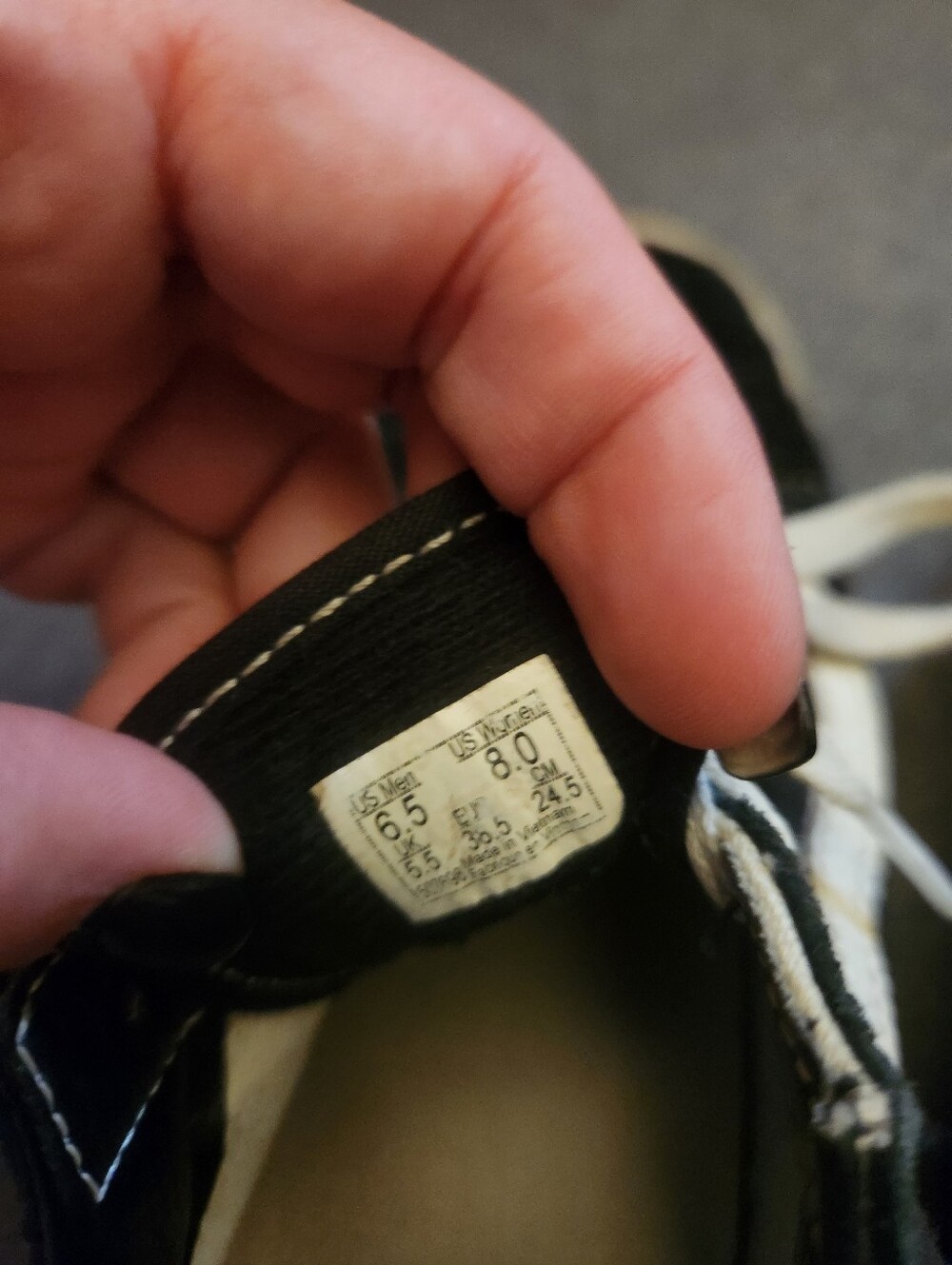 Black Classic Vans - Picture 7 of 7